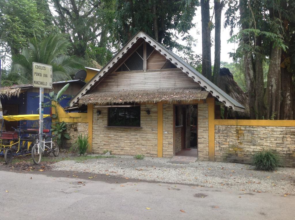 Morpheus Exotica Lodge Puerto Viejo de Talamanca Kültér fotó